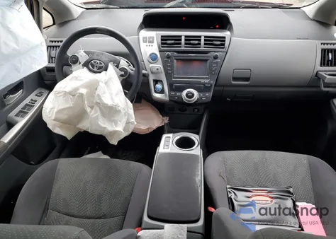 2014 Toyota Prius V z USA, uszkodzony, nr VIN JTDZN3EU5EJ001698